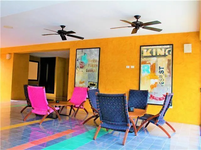 Spectacular Two Bedrooms Ph With Private Rooftop And Jacuzzi Playa del Carmen Appartement